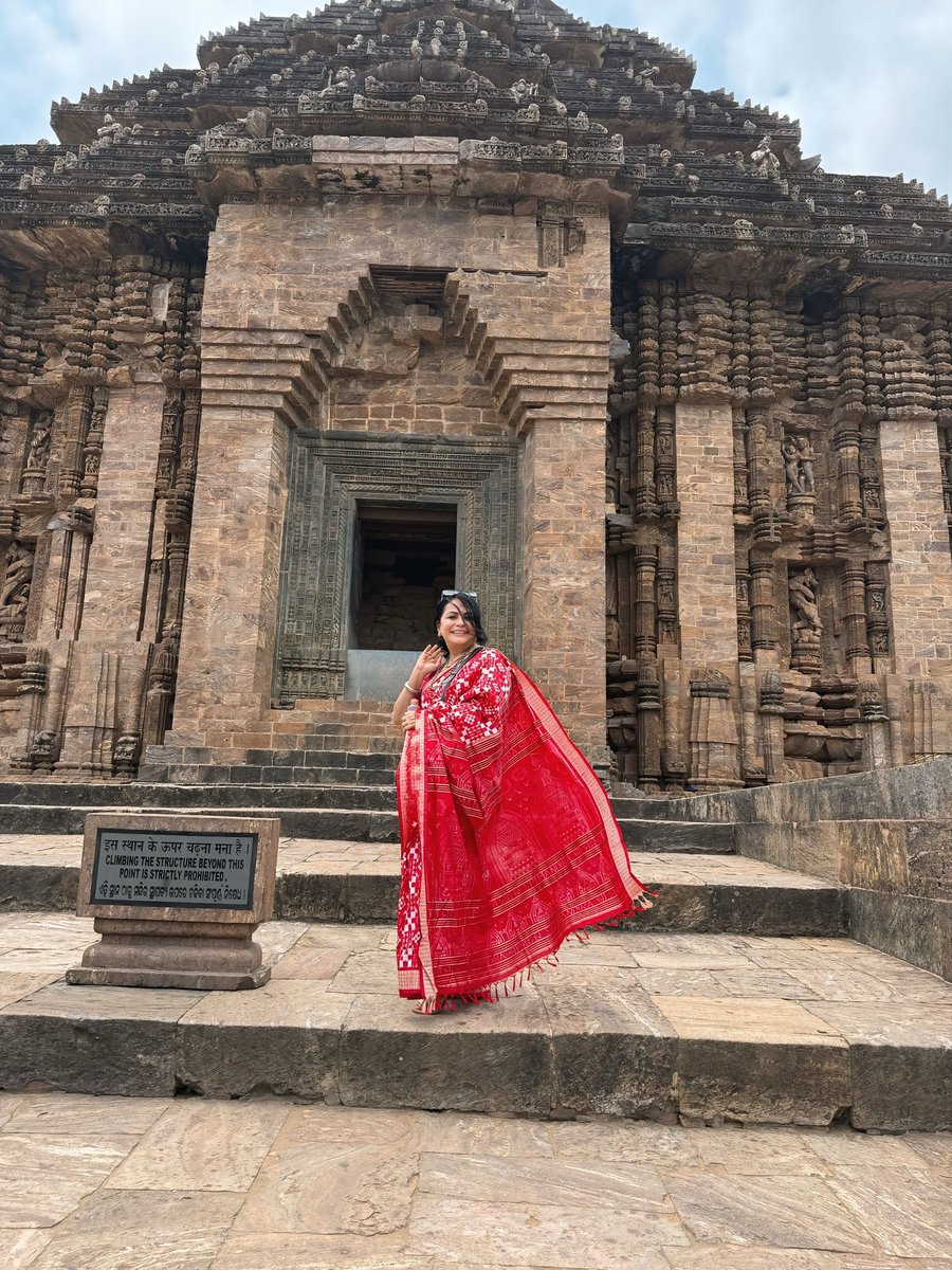 ShefVaidya's tweet photo. #longread #dharmamusings #ShefSays 

An Ode to #Odisha #OdishaOdyssey 

Odisha is an addiction hard to shake off! 

My love affair with this enchanting state didn’t begin at the feet of Jagannath Mahaprabhu, or in front of the exquisitely carved Konark wheel, but much earlier—with the textiles. 

Long before I ever set foot in Odisha, I was already enchanted by the magic of Bandha—those perfectly aligned ikat motifs that look like fine brushstrokes. The Khandua pato woven with Gita Govinda verses in Odia script to be offered to Lord Jagannath, the sophistication of Sambalpuri sarees that carry the symmetry of mathematics and the soul of poetry, the thick, coarse, sparse beauty of Odisha tussar—these were my first entry points into Odisha’s heart.

But it was in 2016, during a beautifully curated heritage trail by my friend Venkatesh Narasimhan, that I truly crossed the threshold from a heady crush on Odisha to fullfledged love.  

That trail wasn’t just an itinerary—it was a gentle initiation into an ancient culture that is alive and throbbing. I came back from that journey blinking, smitten, and wondering how Odisha, with its modesty and its marvels, had stayed under the radar for so long.

Since then, I’ve returned to Odisha many times—like a moth to flame, or more accurately, like a weaver to his loom, drawn again and again to intricate patterns of the past that still live and breathe in the present.

Every visit deepens the bond.

Every sojourn teaches me something new.

Every encounter humbles me.

There’s something about the cadence of the Odia language, soft and melodic—much like my mother tongue, Konkani, that reminds me of a lullaby whispered through coconut fronds. 

There’s something about how people here remain rooted—unapologetically connected to their language, land, Deities and traditions. It’s rare to find a place where modernity hasn’t frayed the edges of identity—and rarer still to find it worn with such quiet confidence.

And oh, the temples! How do I even begin?

The sculptural poetry of the small, but perfectly proportioned Mukteshwar, the majestic towering Shikhara of Lingaraj, the powerful aura of the various Devi temples, be it Ma Tara Tarini, Ma Birja, Ma Samleshwari,  Mangala Devi, or Cuttack Chandi,  the sight of Konark’s ruins where the stone wheels once turned with the sun—each temple here is not just architecture, but memory carved into stone. 

And let’s not forget the majesty of Puri’s Jagannath Temple, which doesn’t merely stand— Mahaprabhu breathes, pulsates, rules the spiritual rhythm of the state.

The history of Odisha is no less layered than its art. Once known as Kalinga and Utkala, the state has been a centre of maritime trade, classical dance, and temple building. A land where kings were patrons, not plunderers; where temples were not just places of prayer but also repositories of knowledge, art, and community life.

But beyond the temples and textiles, what keeps drawing me back is the people. There’s a warmth here that isn’t performative. You feel it in the way someone corrects your mispronunciation with a smile and insists that ‘pakhalo Bhat’ is to be said with a hard L. In the generous second helping of chhena phoda on your plate, in the animated pride with which a weaver explains the difference between single Ikat and double Ikat. 

Over the years, I have made so many friends in Odisha who have gone out of their way to make me feel at home in Odisha 

You’re never really a guest in Odisha—you’re instantly, and without fuss, made to feel like family.

In a world that often celebrates noise, Odisha speaks in whispers—through the rustle of silk, the gentle, graceful movements of Odissi, the white dots of jhoti chitta on yellow ochre surfaces and the hush of stone corridors where Gods reside. 

Some people go to Odisha once.

I went once.

Then again.

And again.

Now, I no longer visit.

I return.

And I know I always will.

ଜୟ ଜଗନ୍ନାଥ।

- Shefali Vaidya