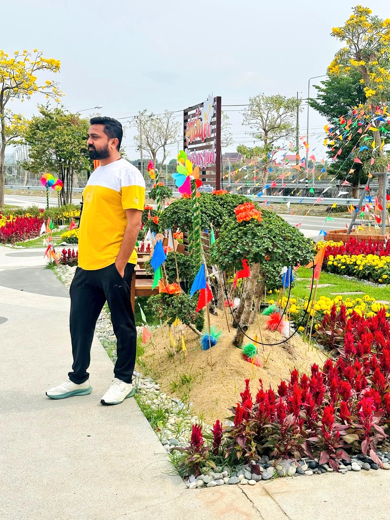 #PeaceForTheWorld 

#world #Travel #peace #mayurkachhadiya