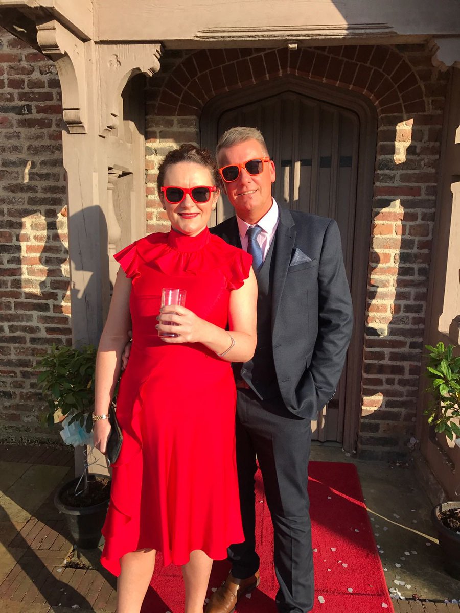 Amanda Stewart tweet media