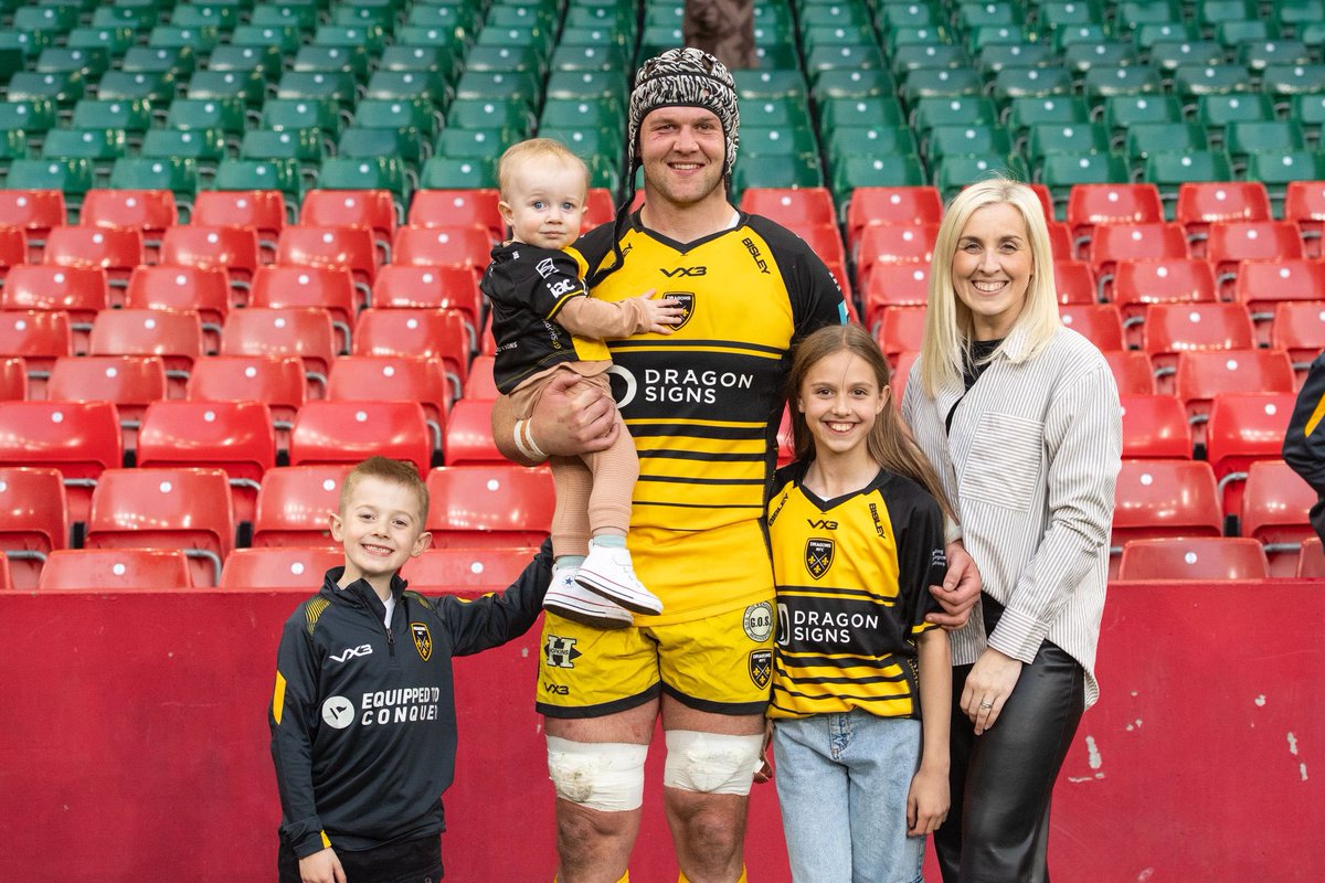 dan_lydiate's tweet image. Not the result we wanted  yesterday on judgment day but forever grateful for my  team  behind the team great to run out in the @principalitysta once again and the little ones to experience it 🙌🏻