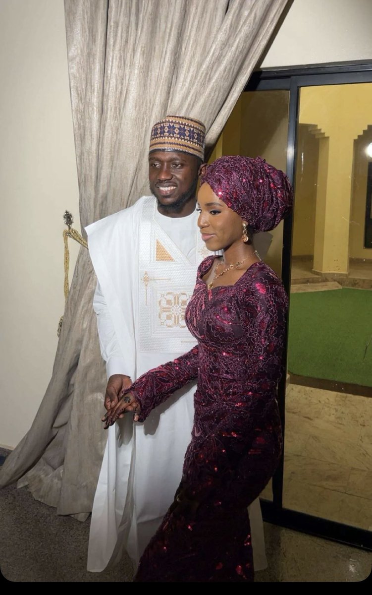 el_bonga's tweet photo. Happy married life my good friend @imransong. May Allah bless your union and unite you both in all forms of goodness. Amin. https://t.co/Y8ZWVkbw20