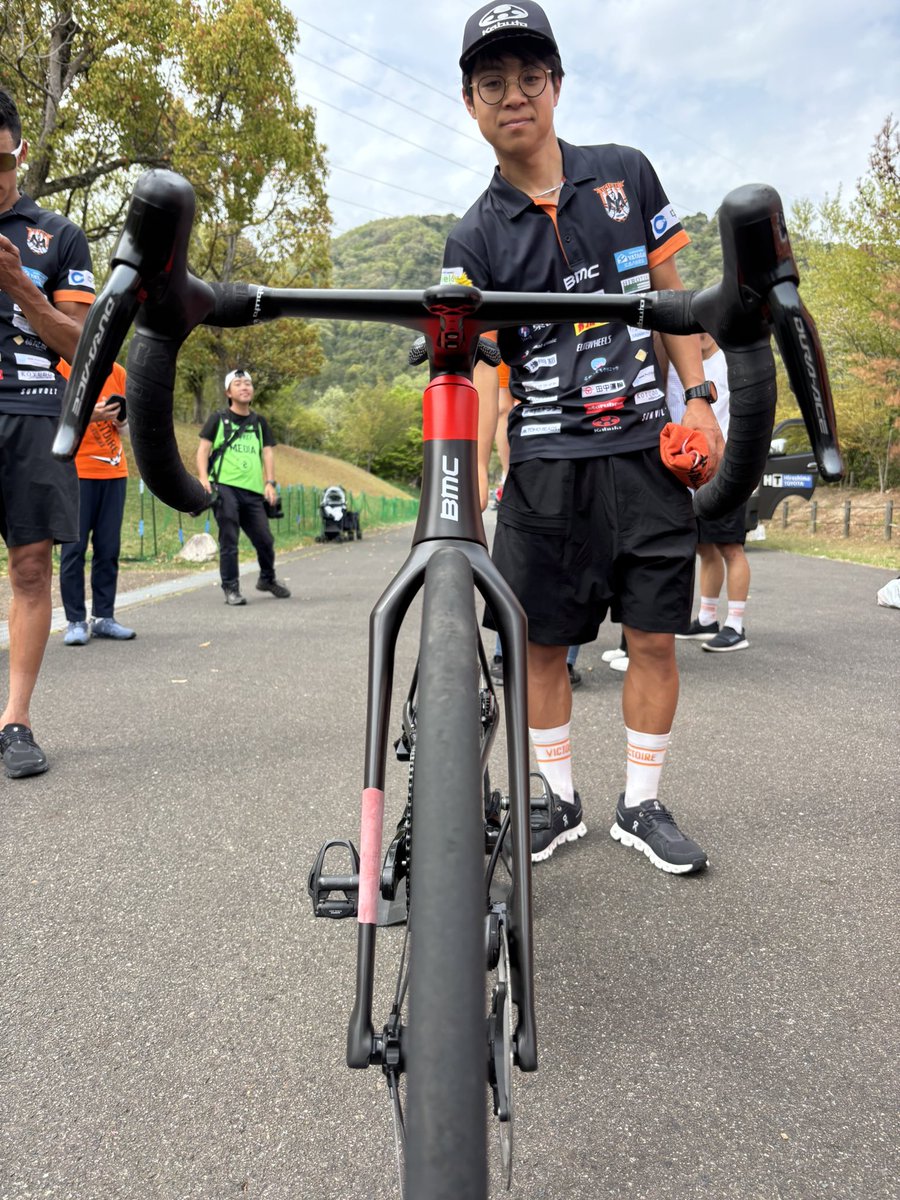 cyclingtake's tweet photo. 本日の勝利バイクです!!
@PanaracerJ
@elitewheelsjp
@OGK_KABUTO
#tripeak
#BMC https://t.co/pv2UyUEJjY