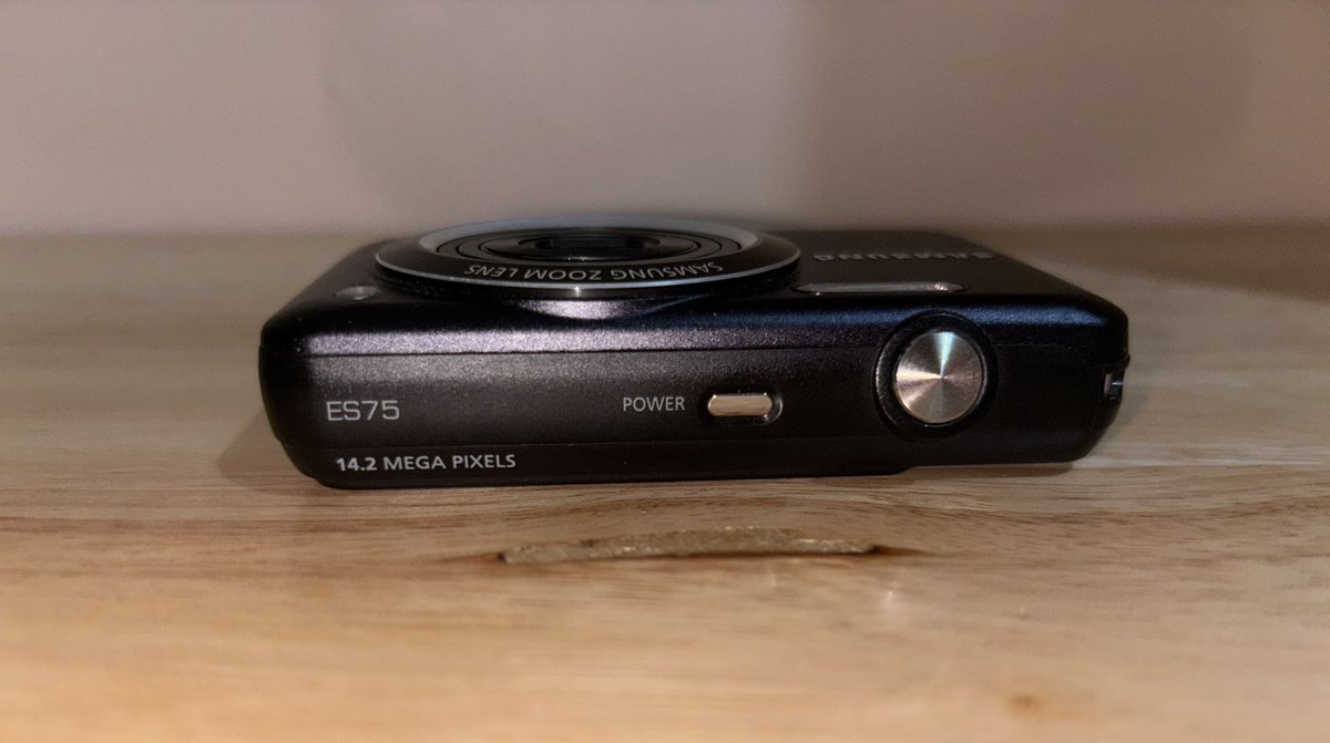 jayseongiee's tweet photo. wts Ifb ph

Samsung ES75 Digital Camera

php 4000

#wtsdigicam https://t.co/6nYGKhiXIu