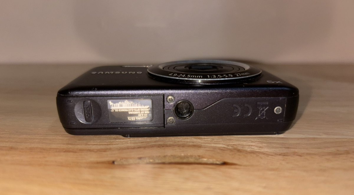 jayseongiee's tweet photo. wts Ifb ph

Samsung ES75 Digital Camera

php 4000

#wtsdigicam https://t.co/6nYGKhiXIu