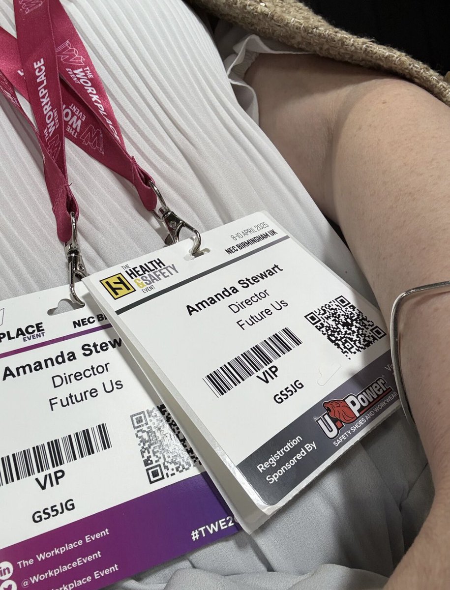 Amanda Stewart tweet media