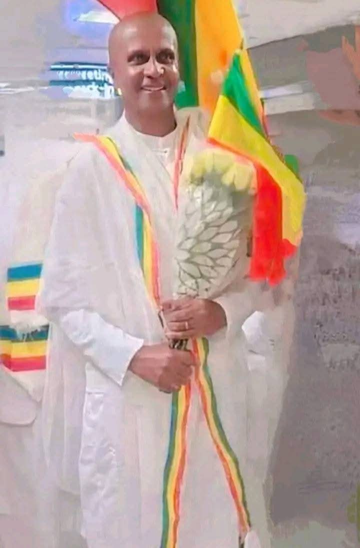 Ras__Naty's tweet photo. እንኳን አደረሰህ መሪያችን!! https://t.co/HF3hqhrO6N