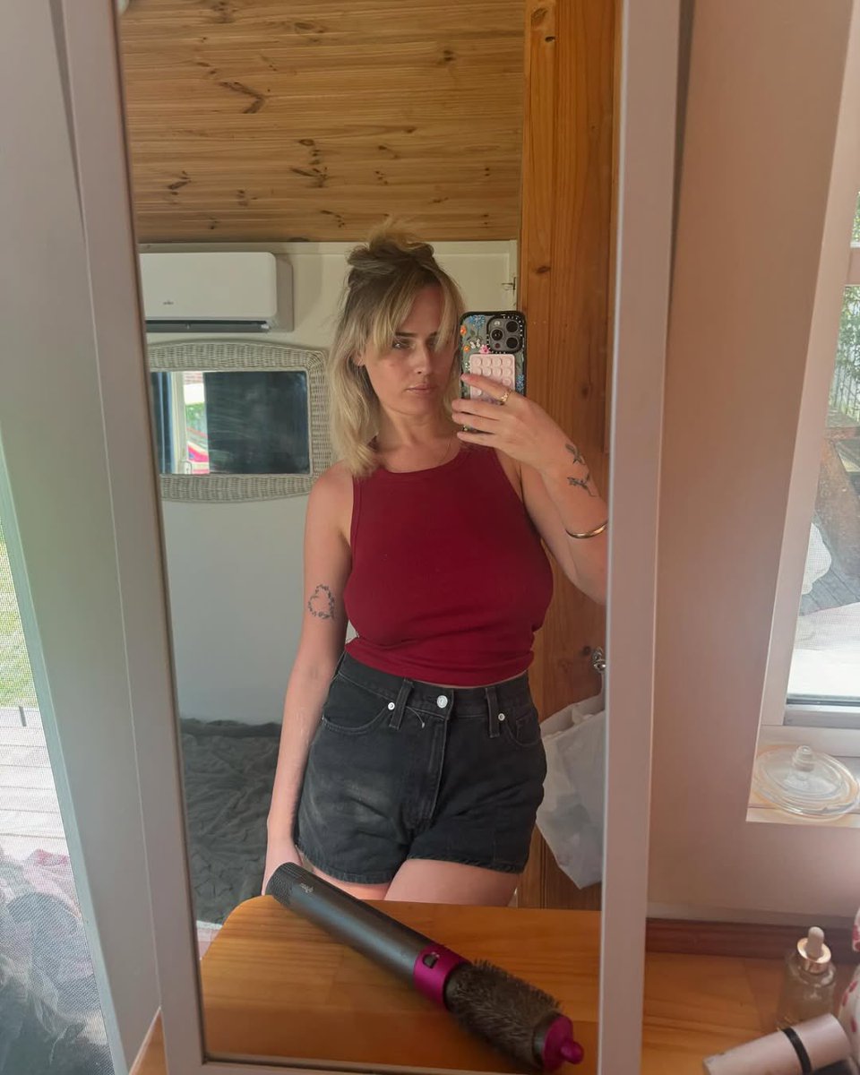 Bonnie-Lou Coffey tweet media