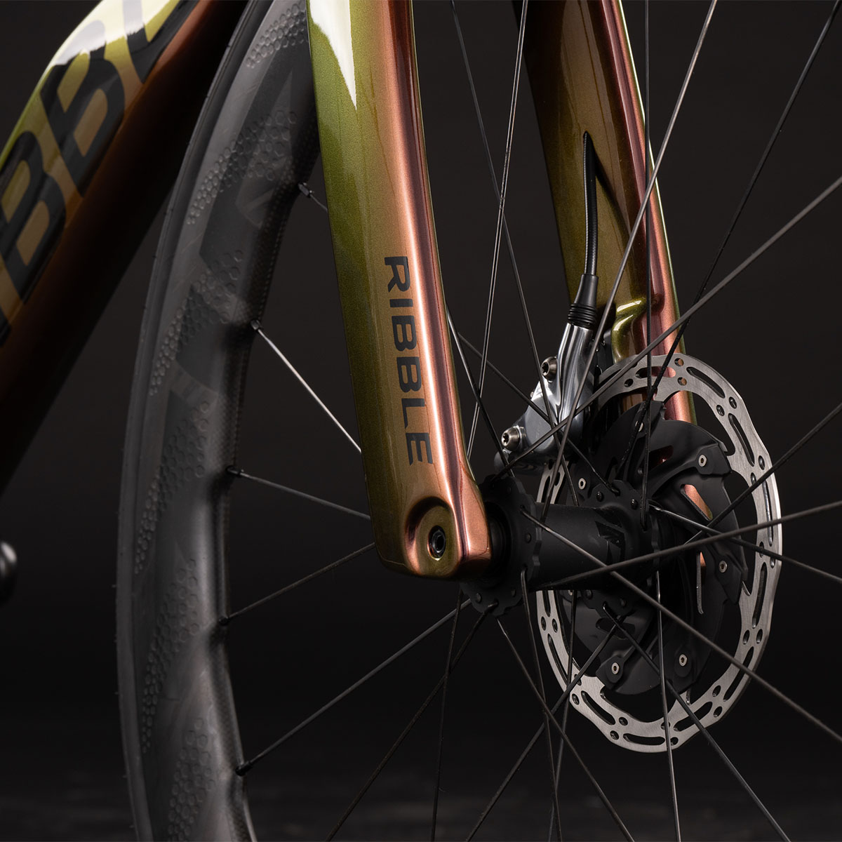 RibbleCycles's tweet photo. 👀 One of One. All-out speed.
Meet the Voodoo Edition Ultra-Aero SL R. A one-of-a-kind build.
Because fast should never be boring.
#UltraAeroSLR #CustomColour #VoodooBike #OneOfOne #RideRibble https://t.co/iU7343nD3I