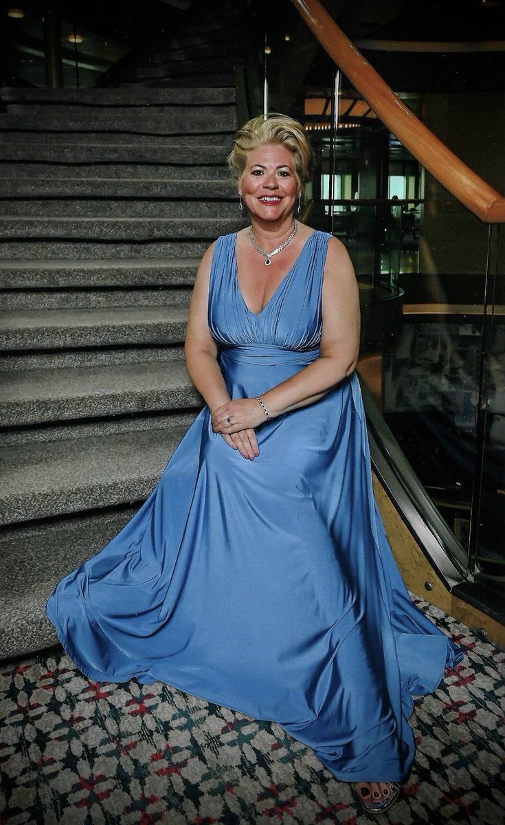 PomeryKaren's tweet photo. Just the one Posh Pom pic from this cruise… and it’s NOT a red dress!!! 😱😂😂
#formalnight #poshpom #cruise #arcadia https://t.co/GQps367ON5
