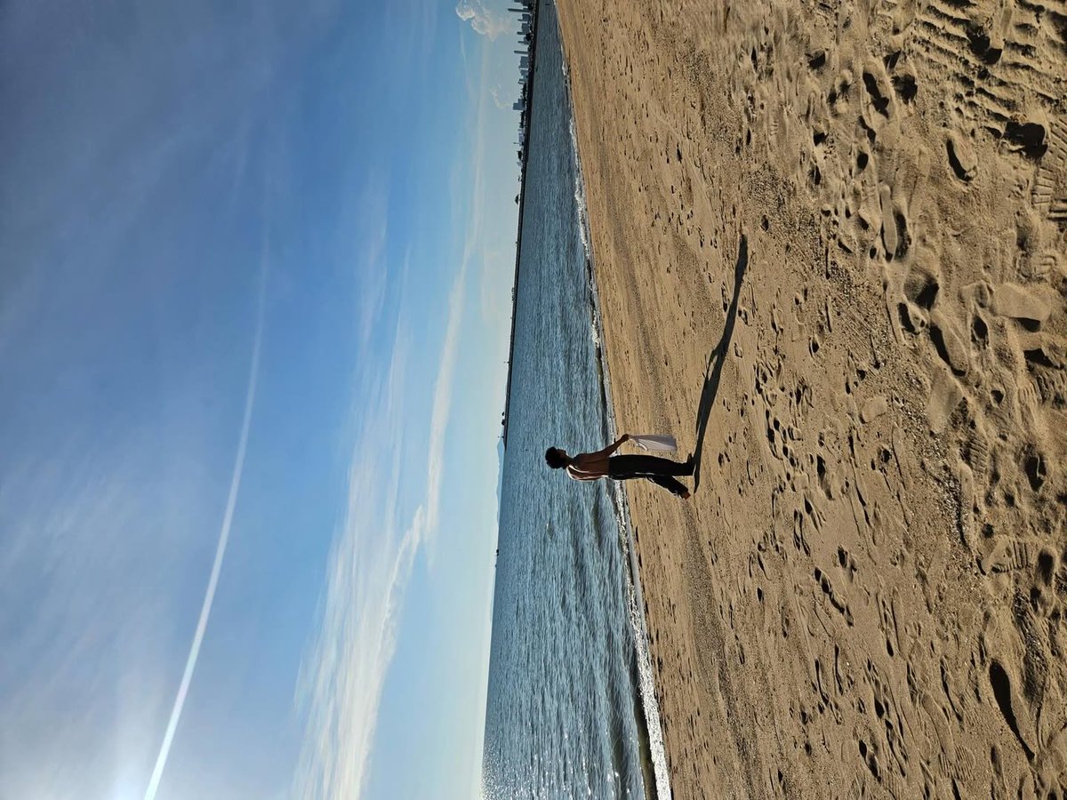 johnnyjsuh just shared a post
"pattaya☀️"
#JOHNNY #쟈니