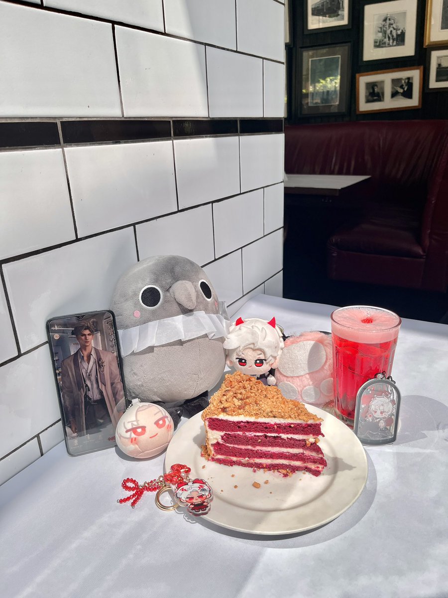 profxuwife's tweet photo. Happy late birthday to Onychinus Boss ❤️🔥
#BloomOfSpring #PureLoveForSylus #BondedWithSylus https://t.co/Wzuep193ri