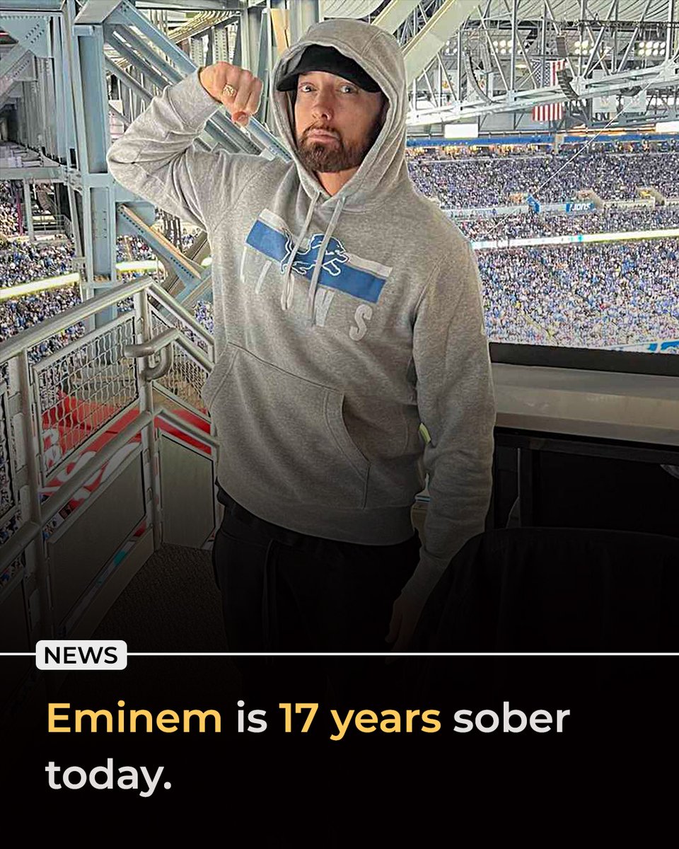 Southpawer's tweet photo. 17 YEARS OF SOBRIETY! #eminem https://t.co/gFyYxQkXLC