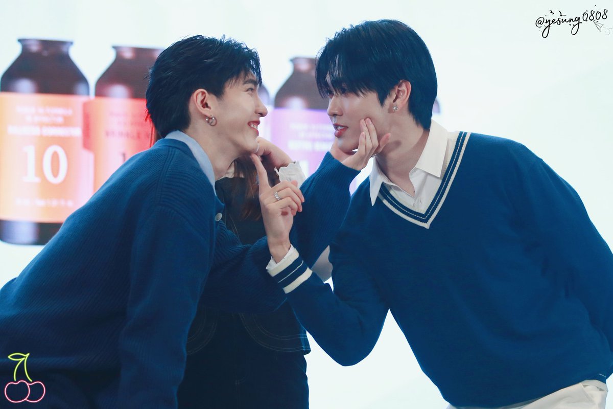 OKAY????????????? 

ITSSKIN AOUBOOM POWERUP
#ITSSKINxAouBoom 
#AouBoom #อู๋บูม