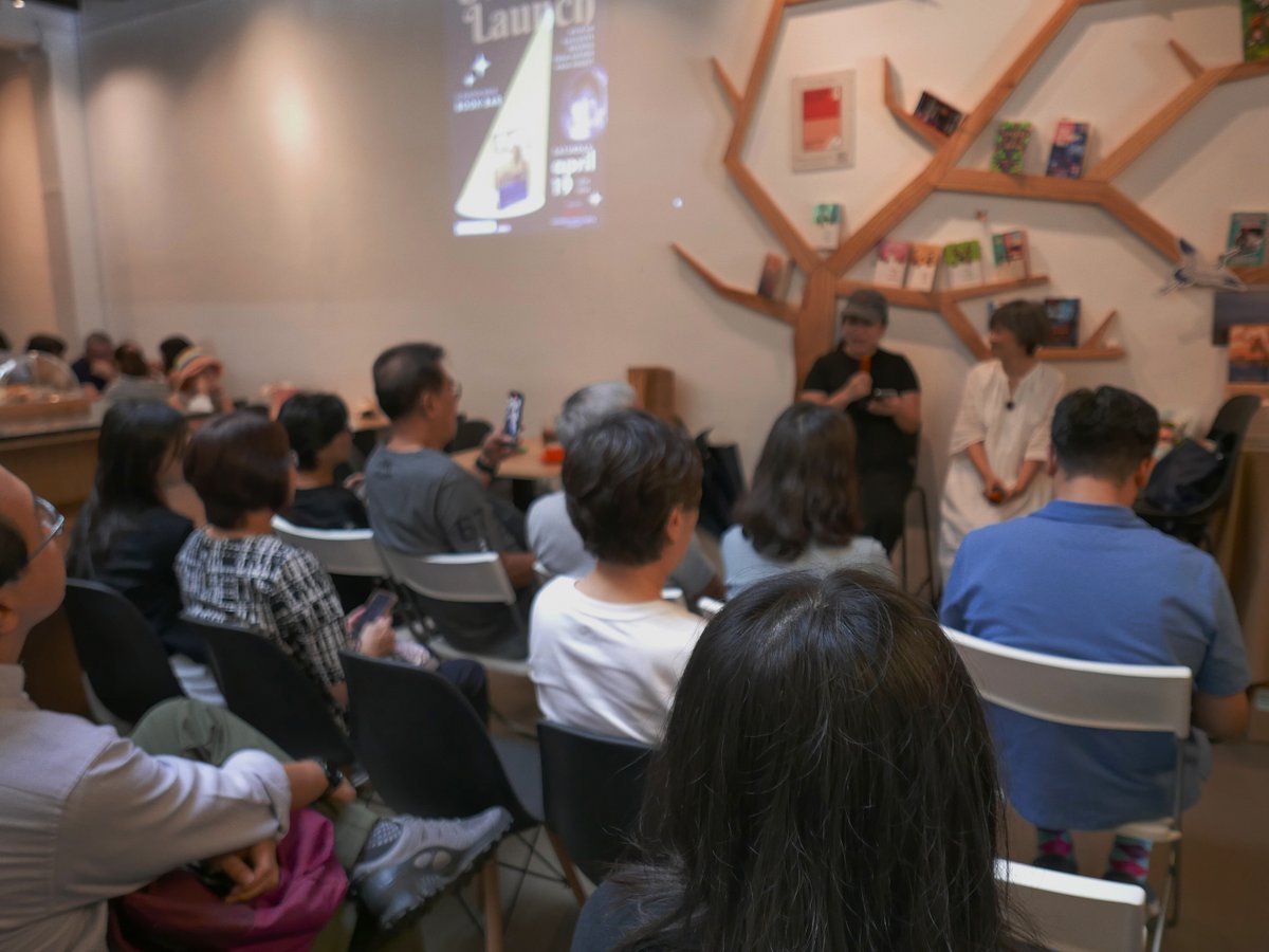 Hasu August tweet media