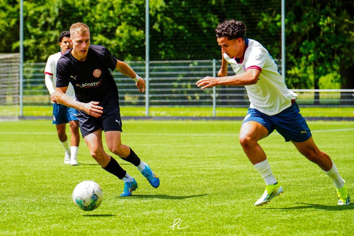 ⚽️ EstudiantesLDN (@estudiantesldn) on Twitter photo Congratulations to Vlad for scoring his first goal in the <a href="/EssexSenior/">Essex Senior League</a> last week for <a href="/Athleticnewham/">𝗔𝘁𝗵𝗹𝗲𝘁𝗶𝗰 𝗡𝗲𝘄𝗵𝗮𝗺 𝗙𝗖 l Est 2015</a>. He backed this up with 90 minutes yesterday. A great young student athlete from <a href="/Haringey6thForm/">Haringey Sixth Form College</a> pictured here playing v <a href="/PSV/">PSV</a> last summer. Congratulations to Vlad for scoring his first goal in the <a href="/EssexSenior/">Essex Senior League</a> last week for <a href="/Athleticnewham/">𝗔𝘁𝗵𝗹𝗲𝘁𝗶𝗰 𝗡𝗲𝘄𝗵𝗮𝗺 𝗙𝗖 l Est 2015</a>. He backed this up with 90 minutes yesterday. A great young student athlete from <a href="/Haringey6thForm/">Haringey Sixth Form College</a> pictured here playing v <a href="/PSV/">PSV</a> last summer.