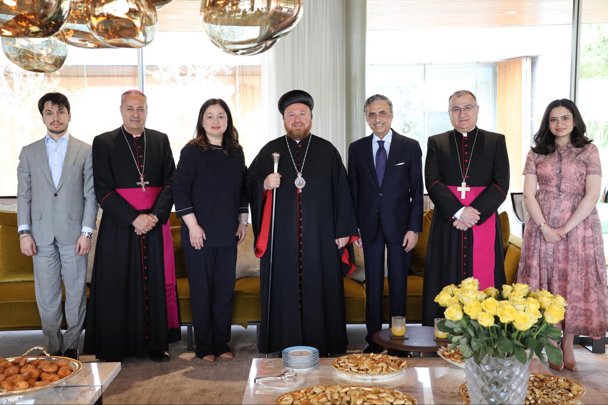 في عيد القيامة المجيد، أشارك إخوتي وأحبتي المسيحيين في العراق والعالم فرحتهم بهذه المناسبة المباركة.
أدعو الله أن تظل قلوبنا عامرة بالمحبة والسلام، وأن تبقى بلادنا أرضًا للتآخي والرجاء.
كل عام وأنتم بخير، أعياد مباركة للجميع.