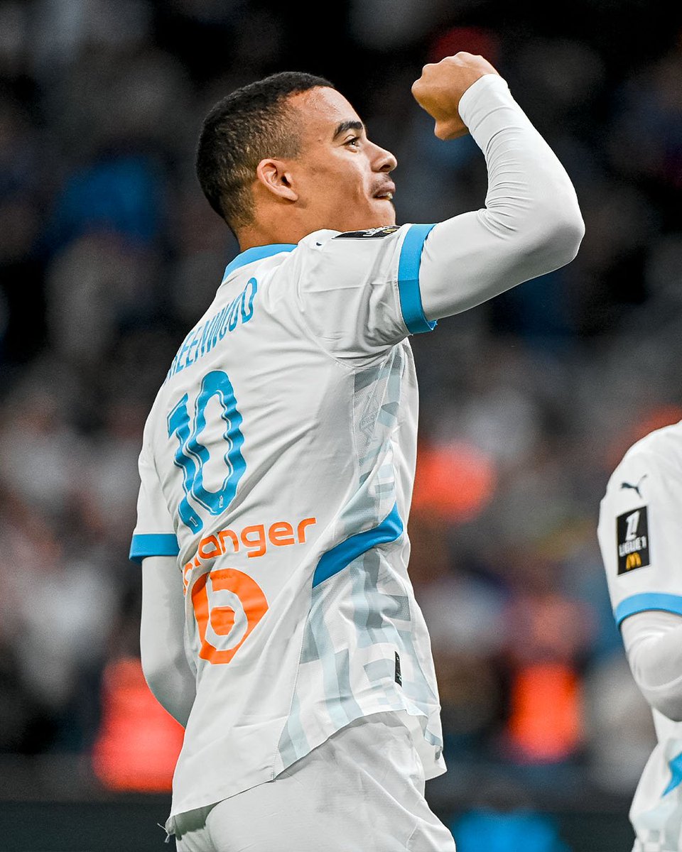 ActuO_M's tweet photo. 🔹Mason Greenwood 🏴󠁧󠁢󠁥󠁮󠁧󠁿 est sur le podium des meilleurs buteurs de l'#OM en L1 au 21e siècle lors de leur première saison à Marseille !

1 Bafé Gomis : 20 buts
2 Didier Drogba : 19 buts
3 Mason Greenwood : 18 buts

Il reste 4 matchs à l'Anglais pour faire mieux et entrer dans l'histoire du club.

(@Statsdufoot) #OMMHSC #TeamOM
