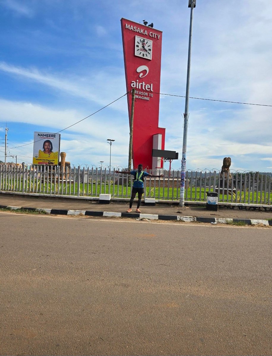 Mwembu_Mwembu's tweet photo. Yesterday was a real brutal. Running from Kla to masaka, over 15hrs on the road from midnight to 4pm, 130km distance covered on a busy road during festival days!.., all was good until I hit Lwera with no hydration, muscle pulls and alot changed but managed to make it to masaka. https://t.co/cY3UiZRI65