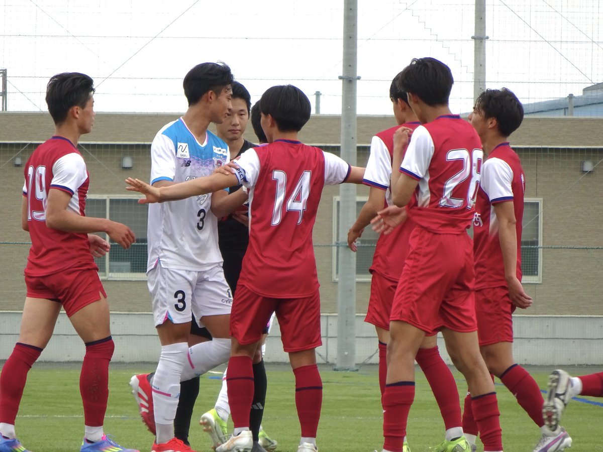 あずさん tweet media