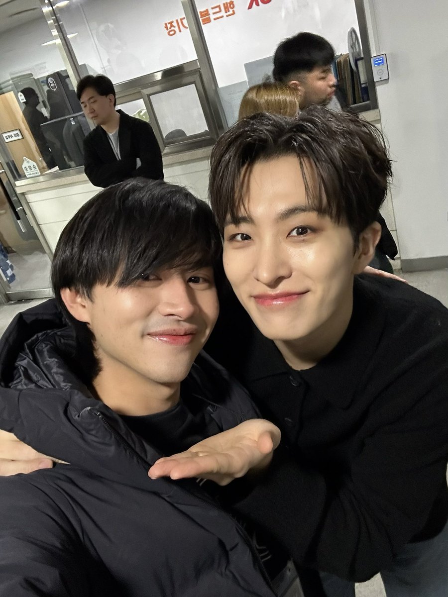 Chindanai Bhuwakul tweet media