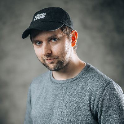 Was lernen wir aus dem aktuellen Tanzverbot Skylinetv Drama?

Sollten wir uns in einer Beziehung befinden, halten wir uns weit von Adam Skylinetv entfernt

Weil das liebe Leute, könnte sehr gefährlich ausgehen…😔🚬