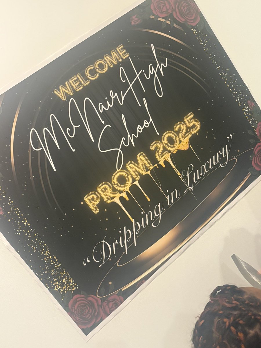 TheHWalker's tweet photo. Huge shoutout to our 2025 Prom Queen and King, and a special thank you to our incredible junior class sponsor for putting together such an unforgettable event! Go Mustangs! https://t.co/glufWI8wAD