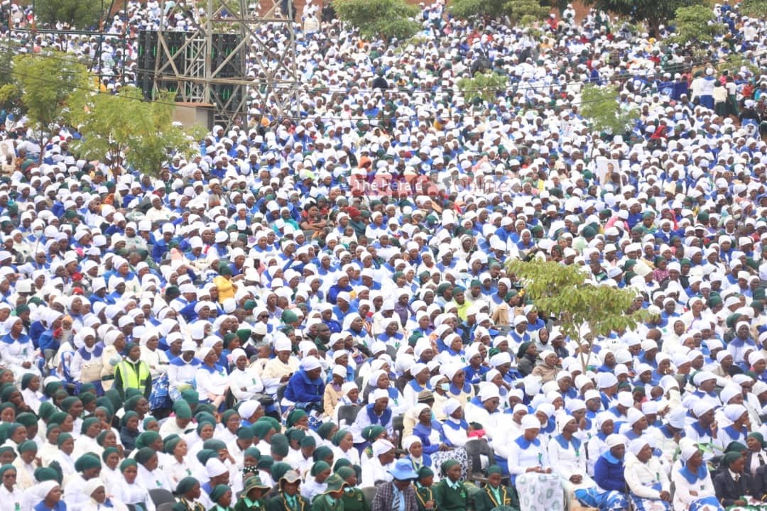 Over 100,000 Zion Christian Church (ZCC) congregants have gathered at Mbungo Estate in Masvingo North, Zimbabwe today for the church's Easter Conference.