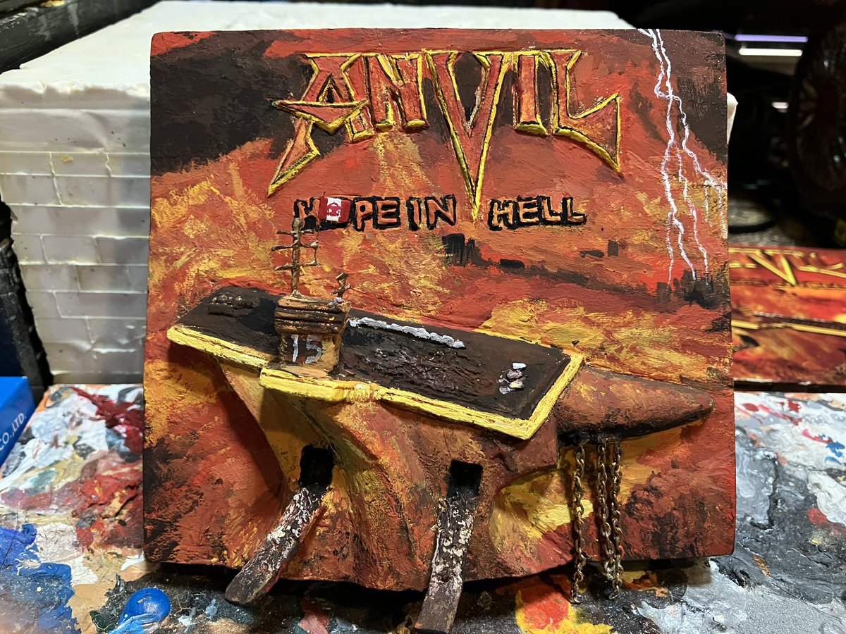 yujiiji2's tweet photo. Hope in Hell 3D album sculpture making in progress.
The painting is about halfway done.
#ANVIL #sculpture #HOPEINHell https://t.co/p1TzQQKPe0