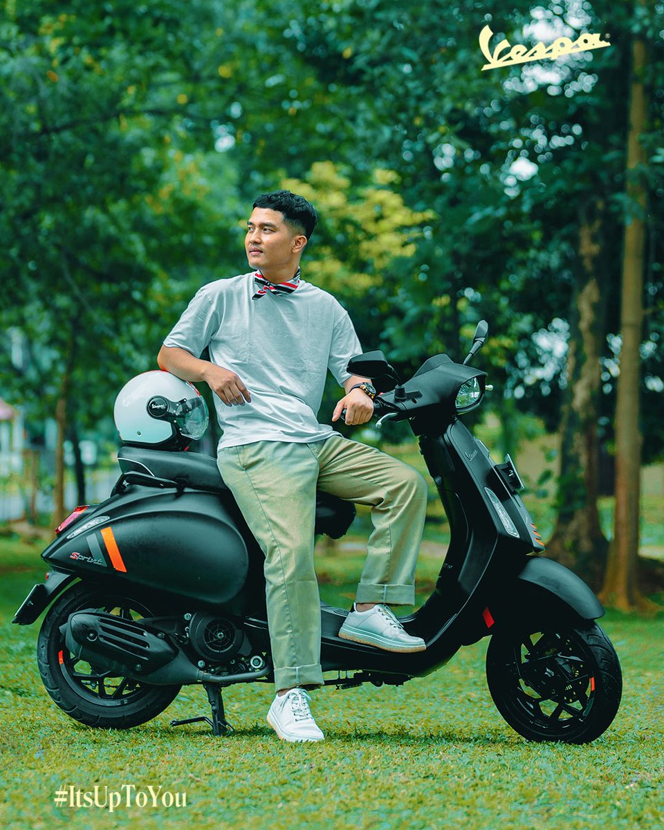 Vespa_IND's tweet photo. Get ready to ride your Vespa to somewhere you love. 🍃
The question is, where do you love to go? The answer is #ItsUpToYou! 😊
#Vespa #VespaIndonesia #VespaSprint https://t.co/v7YGCN2SfI