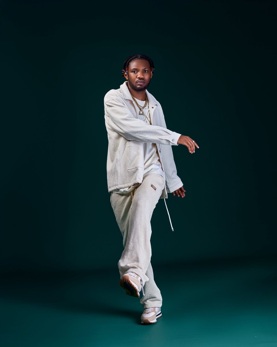 _Lyricaljoe's tweet photo. Happy Easter Everyone🎉🙏🏾 

Lyrical Joe ft @Medikalbyk 
TES (Two-Edged Sword) ⚔️ 
Out now on all #DSPs: https://t.co/UiCQc7cUYa

Produced by @AtownTsb 

#TES #TwoEdgedSword #IAM #LyricalJoe https://t.co/kd1C4aQSci