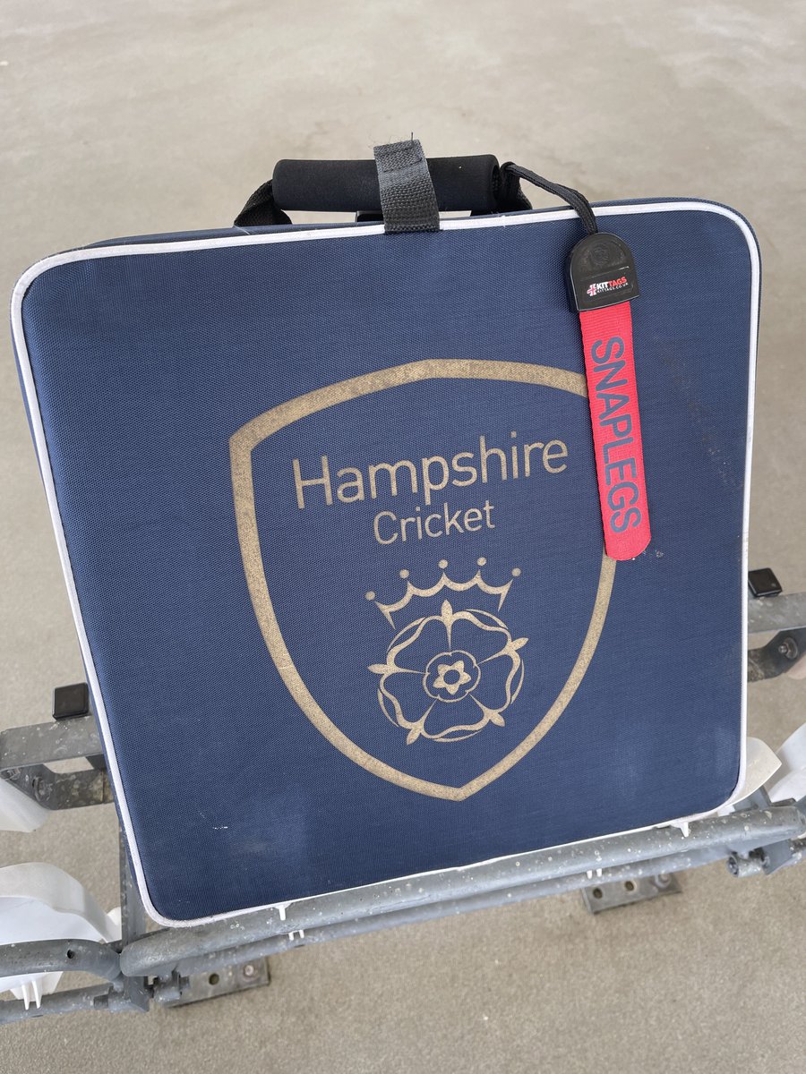 ExplorerCoffees's tweet photo. One look no mistake @kittags 

My seat at @hantscricket is easily identified https://t.co/fQrfQrMfkL