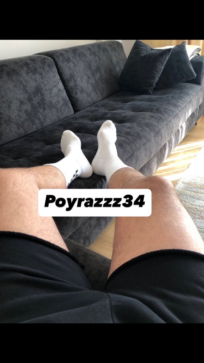 Aşşağılanmak hakaret edilmek isteyen ayakçı köleler elit pasif seans veriyorum kadın veya erkek özele gelin #köle #elitpasif #finansalkole #sahibe #swinger #cuckoldçiftler 💸💦🍼🦶🏻🧦