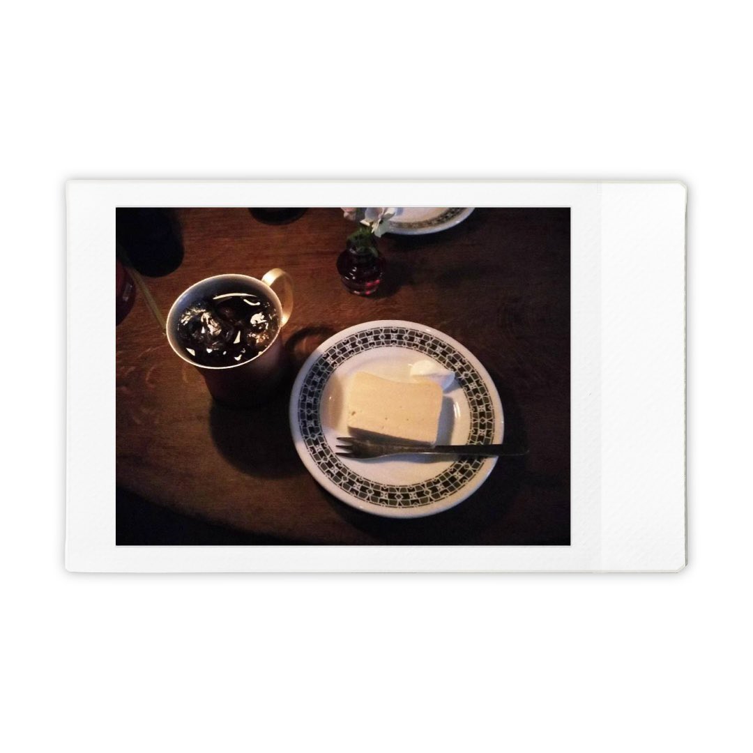 G2SPHOTOPROJECT's tweet photo. common(instax mini Evo)
#g2sphotoproject #g2scommon #photography #camera #チェキ #instax #instaxminievo #仙台 https://t.co/kJ4jszoGMW