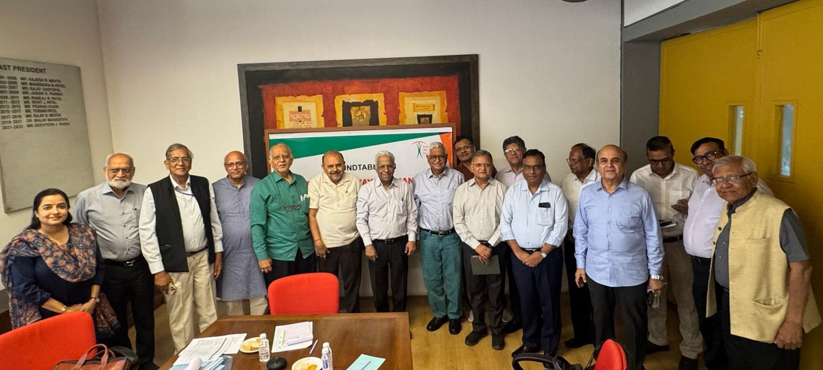 itfindia24's tweet photo. With  a lineup of India's top economists, diplomats, industry leaders, and  policy experts, the discussion offered deep insights into the U.S.’s  shifting trade posture and its global repercussions. 

#ViksitBharat #MakeInIndia 
@makeinindia @PiyushGoyalOffc @adhia03 https://t.co/ttGGikd2yn