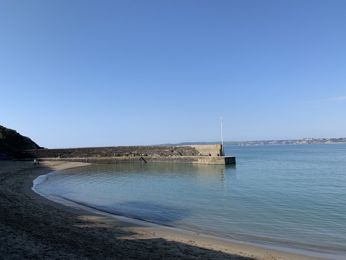 PatWilliams18's tweet image. What a lovely Easter Sunday
#Polkerris #Cornwall #blue