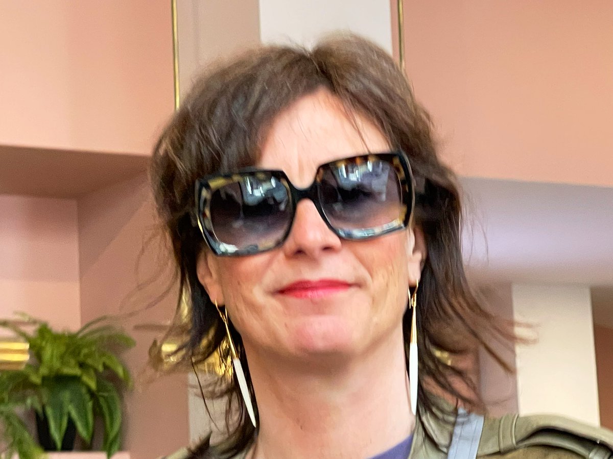 The WineSmacker tweet media