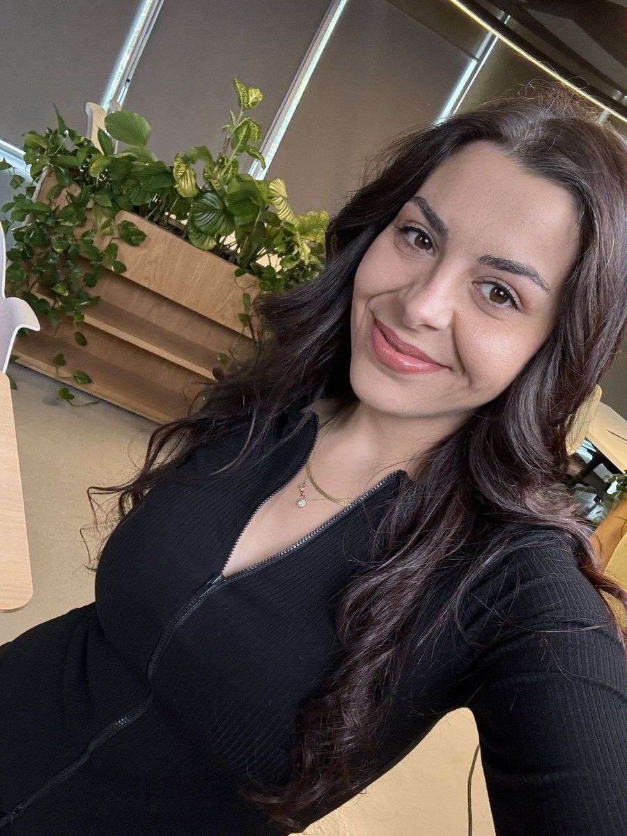 Yasemin Türkoğlu tweet media