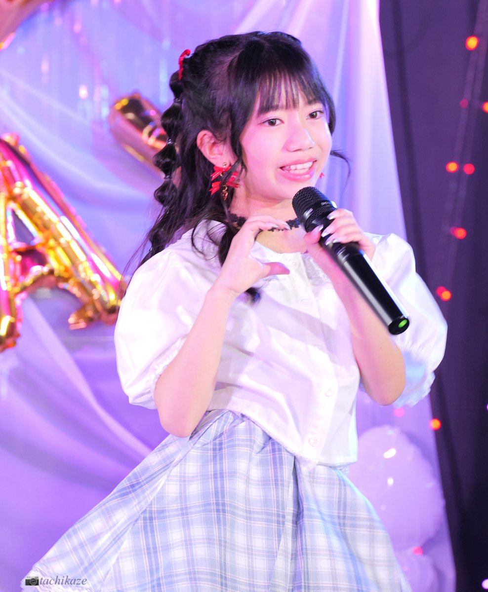 tachikaze1186's tweet photo. 今年は、はなチャン
生誕祭あるよねきっと
絶対行く。。。
2025.4.19
りのえま生誕祭2025
#ForeverFever
#ロワベリ
#ローワンベリー
#ロワベリに写真
#はな❤️ #平井芭奈
#北海道 #旭川 #アイドル
#推し活 https://t.co/xzVPCVDGtZ