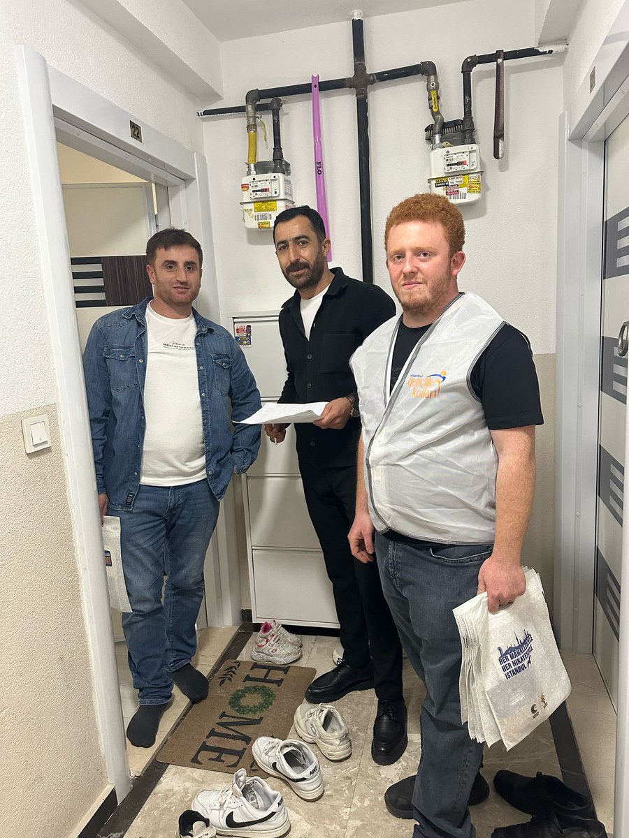 tuzlaakgenclik's tweet photo. Tuzla AK Parti Gençlik Kolları olarak Şifa Mahallesi’nde gerçekleştirdiğimiz hane ziyaretlerinde bizleri samimiyetle ağırlayan tüm hemşehrilerimize gönülden teşekkür ederiz. Güzel sohbetleriniz ve sıcak muhabbetiniz için teşekkür ederiz .

#HerMahallesiyle Tuzla https://t.co/0O4FN50KfP