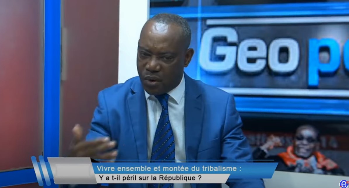 EquinoxeTv_cm's tweet photo. GEOPOLIS DU DIMANCHE 20 AVRIL 2025 - ÉQUINOXE TV Ps
THÈME: VIVRE ENSEMBLE ET MONTÉE DU TRIBALISME: Y a t-il péril sur la République?
INVITÉS:
Émile MESSI RDPC
MAIDADI SAIDOU UNDP
#geopolis
#équinoxetv
#audelàdelimagenousrendonscompte
https://t.co/hvo6364v2w https://t.co/Oxp2aWDir9