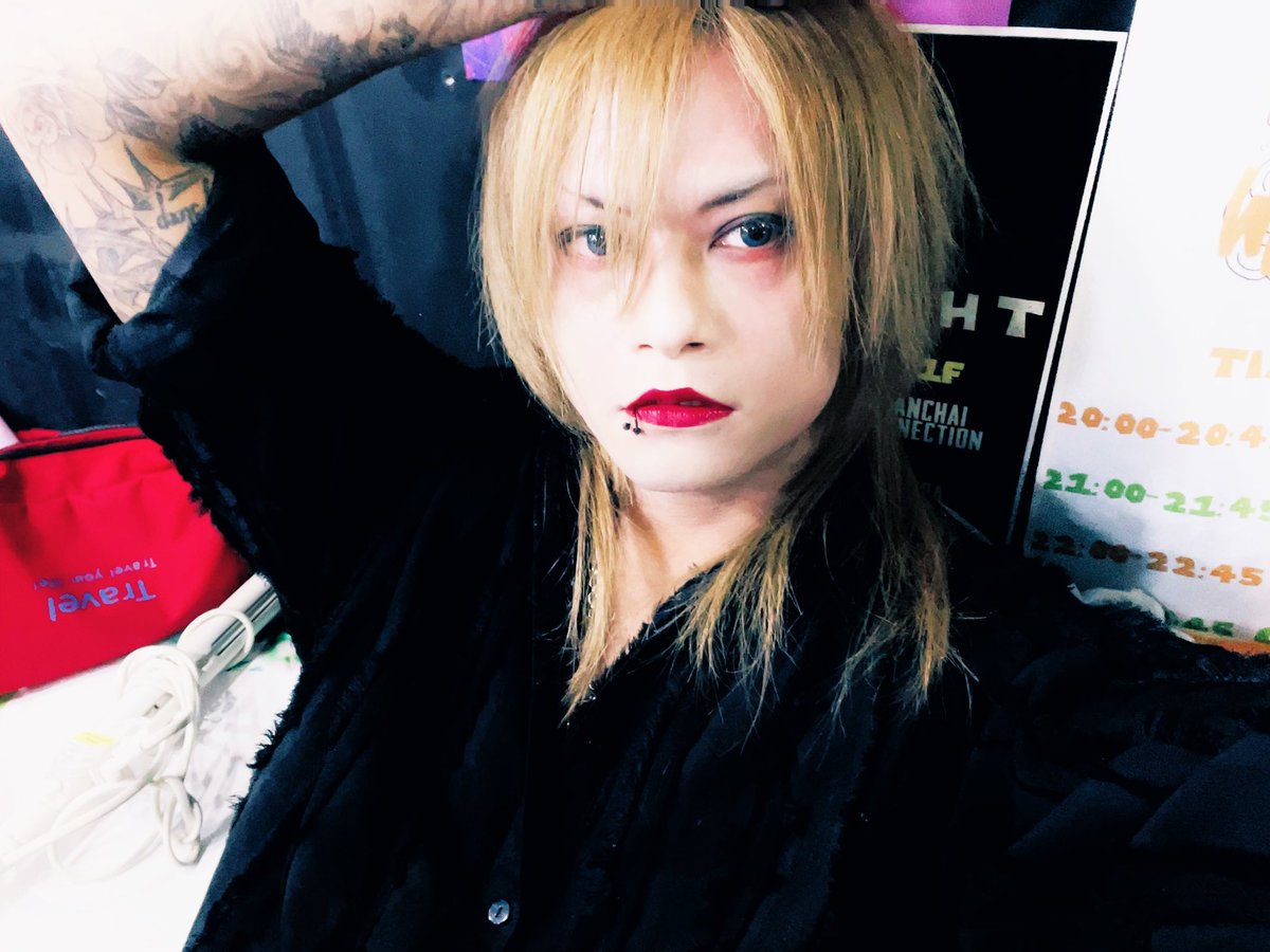 postnpo's tweet photo. Remy'sお疲れ様でした
ハウスの電源トラブルがありの中々ない経験したLiveでした
楽しかったです最後まで残ってくれて
ありがとうございました

#Ajna #アジュラー
#エフェクター #スパーク
#コザ・ボム https://t.co/HG4oWOZVll