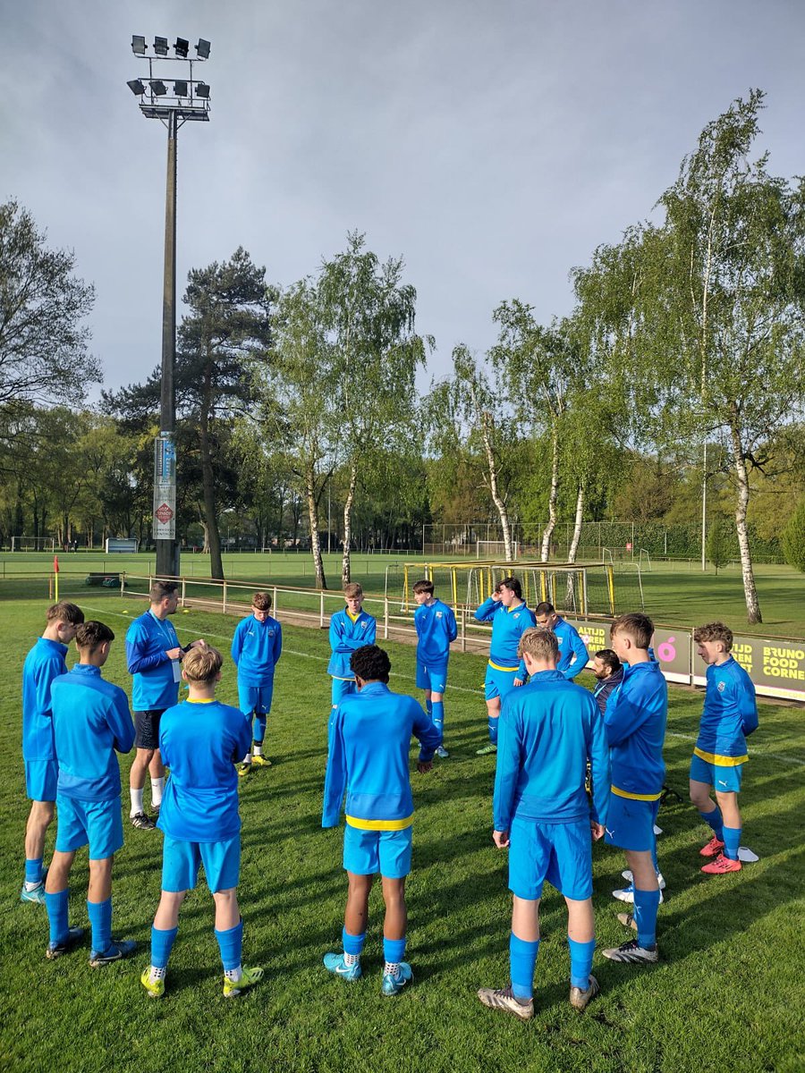 billybantam's tweet photo. @radcliffeboro Junior Bantams - under 15s Belgium cup 2025 Winner https://t.co/rhL8yrqc1y