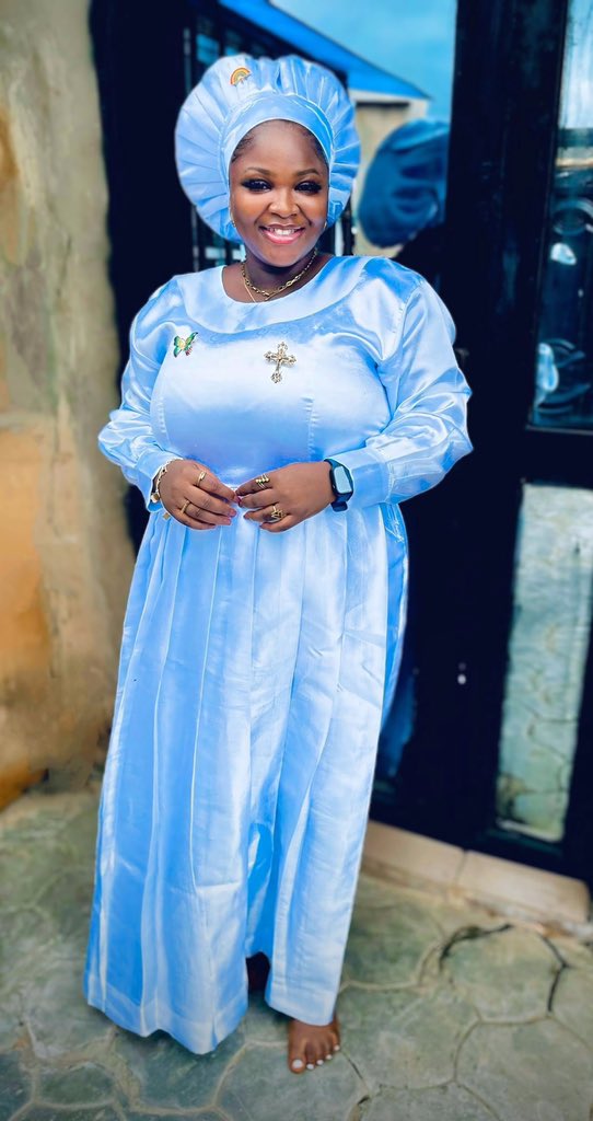 famshizzle's tweet photo. He is RISEN!!!! 🌈🕊️✝️
Happy Easter Everyone
#ccc #celestialchristianchurch #easter #omoijomimo #cccijimo #celestial https://t.co/eF0Q4hzXZe