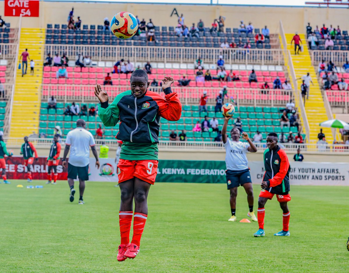 StarletsKE's tweet photo. Warm - up
#GoJuniorStarlets #JuniorStarlets https://t.co/XHerbwoj0u