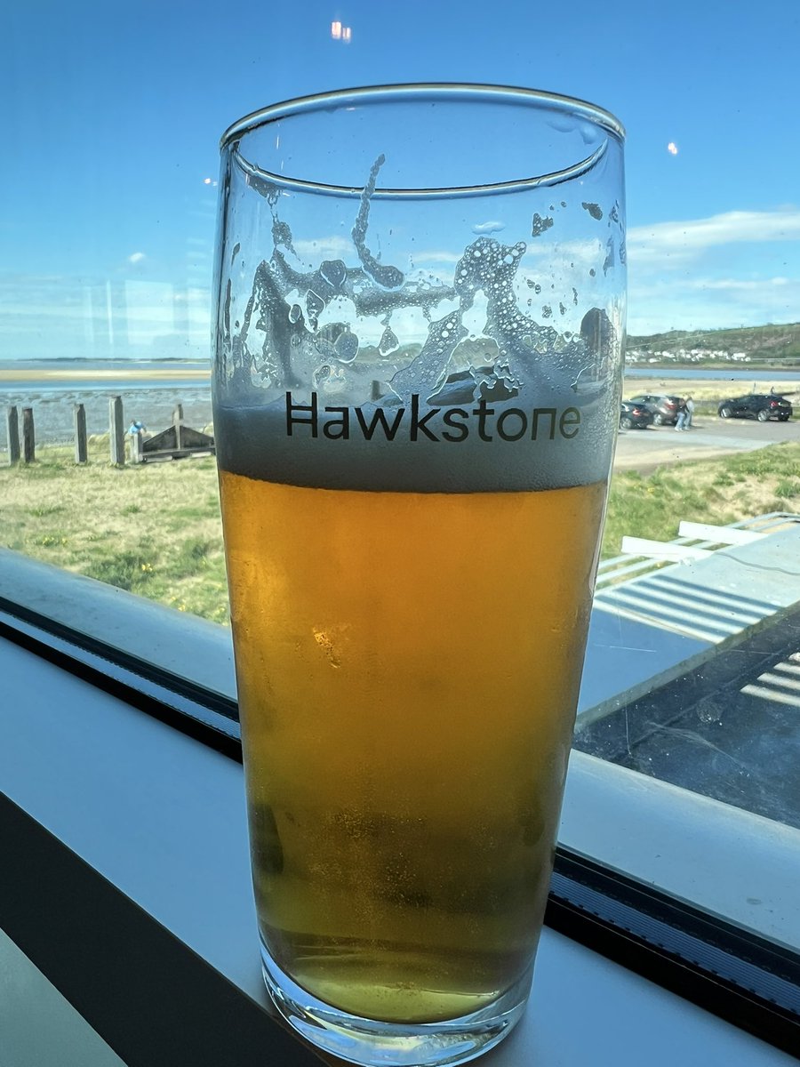 mattywharton's tweet photo. Nice pint 🍺 @JeremyClarkson https://t.co/0EAftrbtru