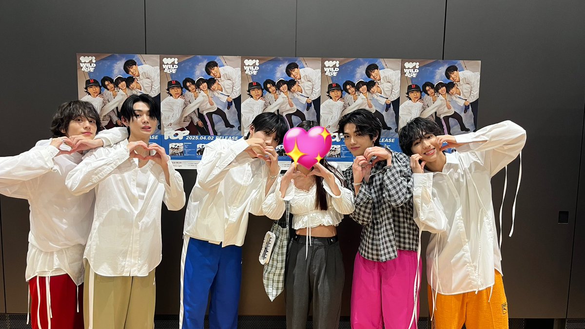 min__ha_y's tweet photo. 近すぎてびびり散らかした
みんなかわいい〜🥲🥲🙏🏻🩷🩷 https://t.co/5gKJaqV7sE