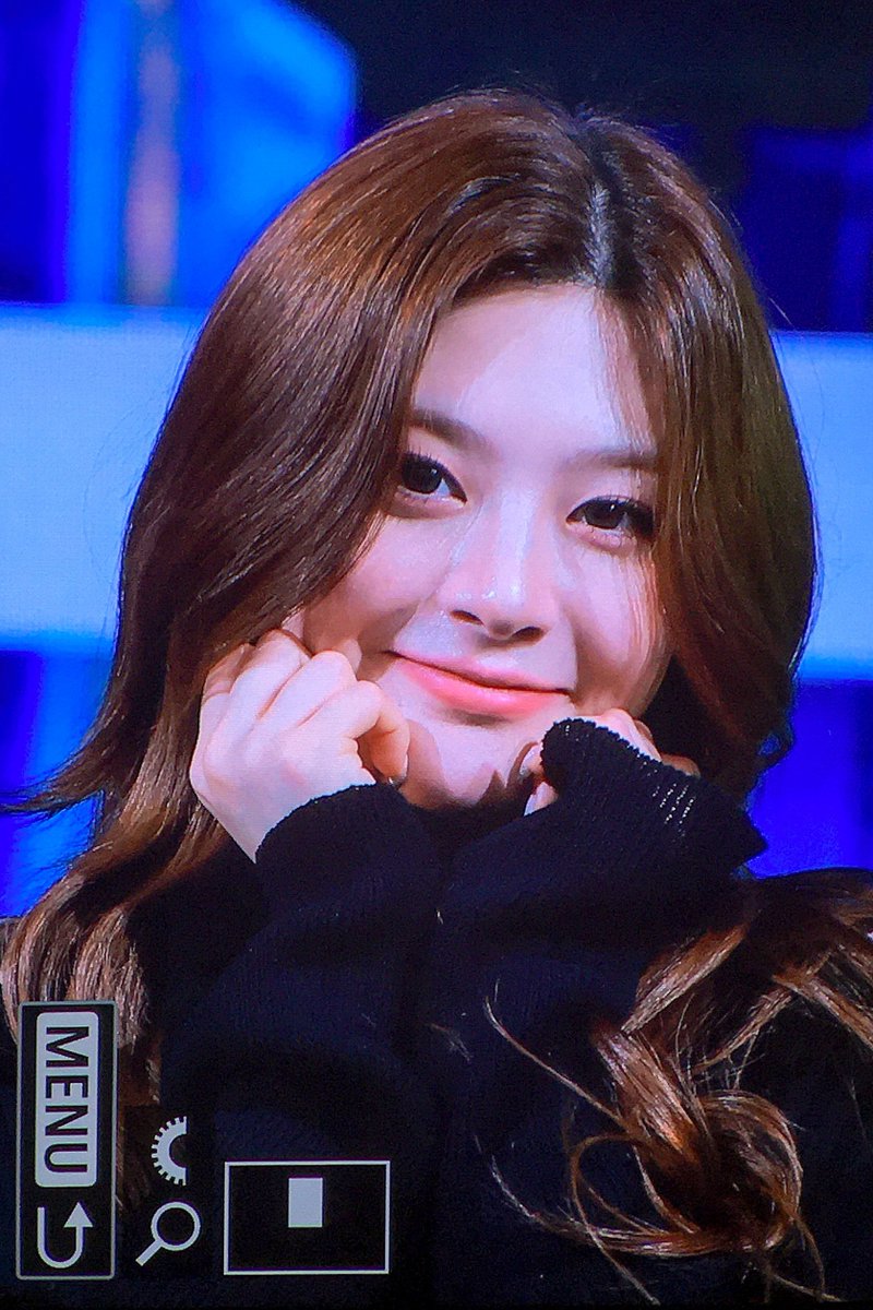First3020's tweet photo. 250420
#스테이씨 #세은 #STAYC #SEEUN https://t.co/9QYkG5mPvm
