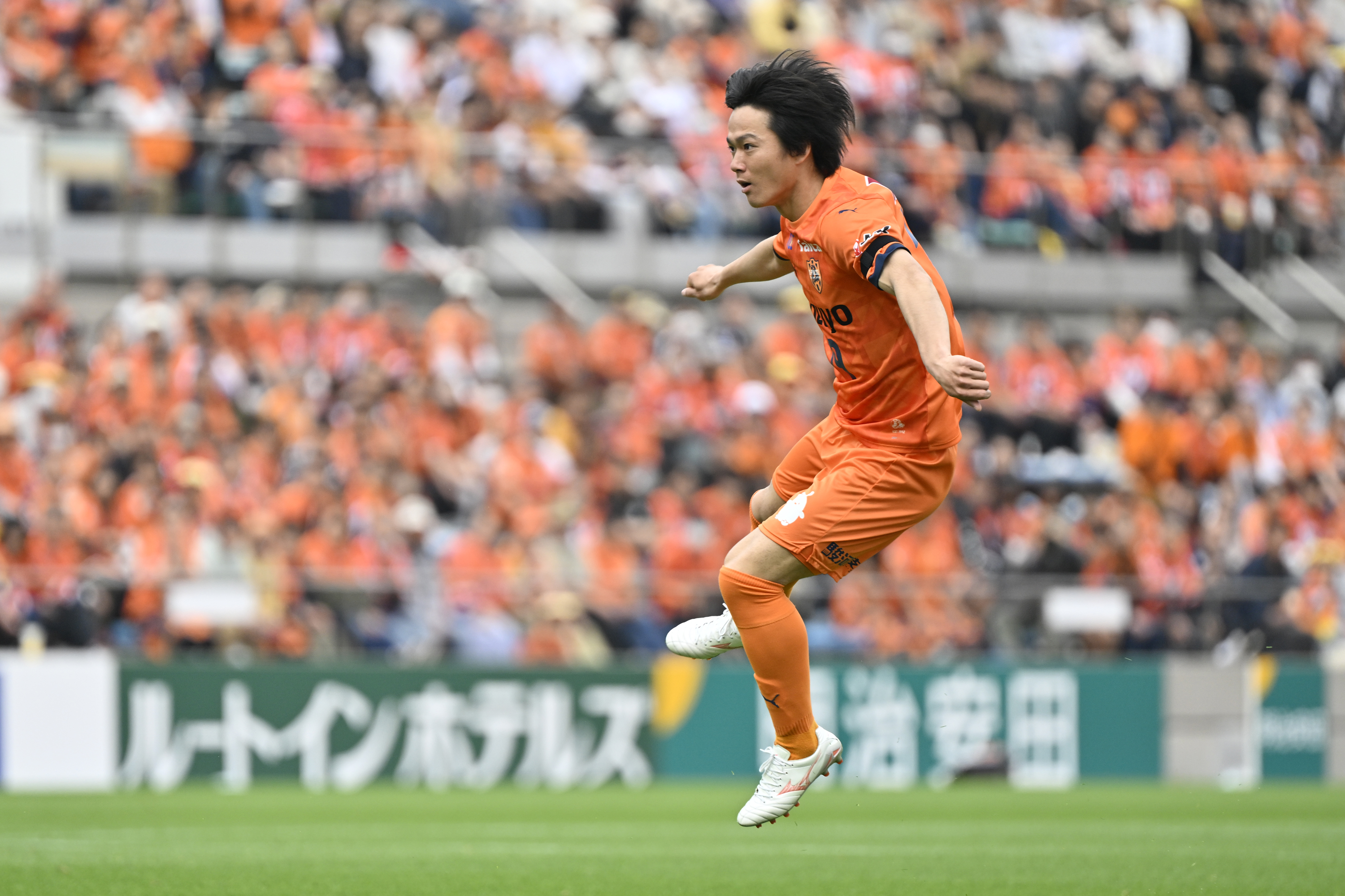 清水エスパルスの矢島慎也選手、松崎快選手が 来社されました
