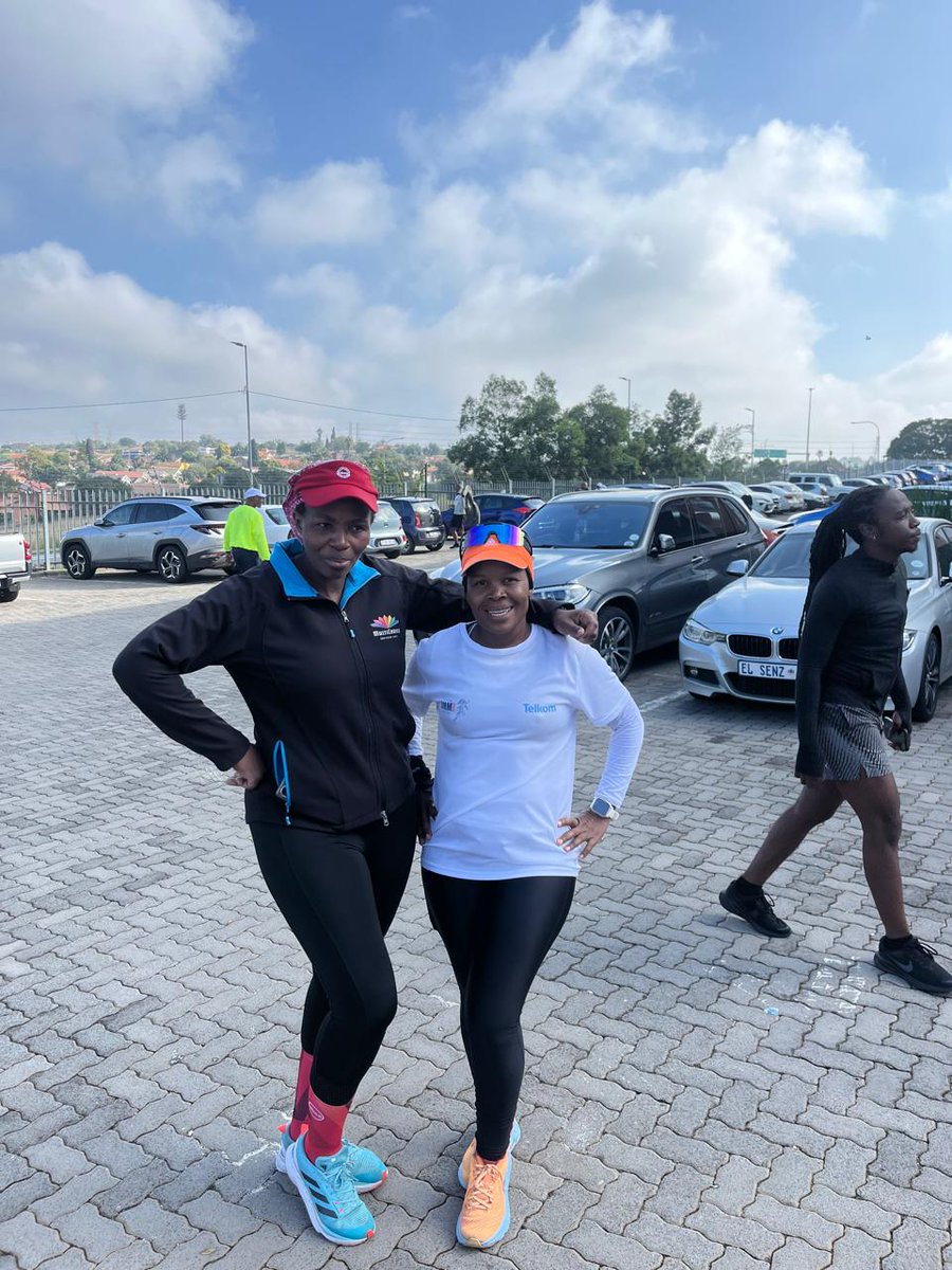 JHB_Harriers's tweet photo. Okay, it's a wrap!! 🙂 Bravo to all runners for completing the Soweto Cabal's Easter 100km Run! 🥳 👏 🏃‍♂️🏃‍♀️

#consistencyiskey #eastermonth #easter #easterrun #100km https://t.co/mSceAxYMUa