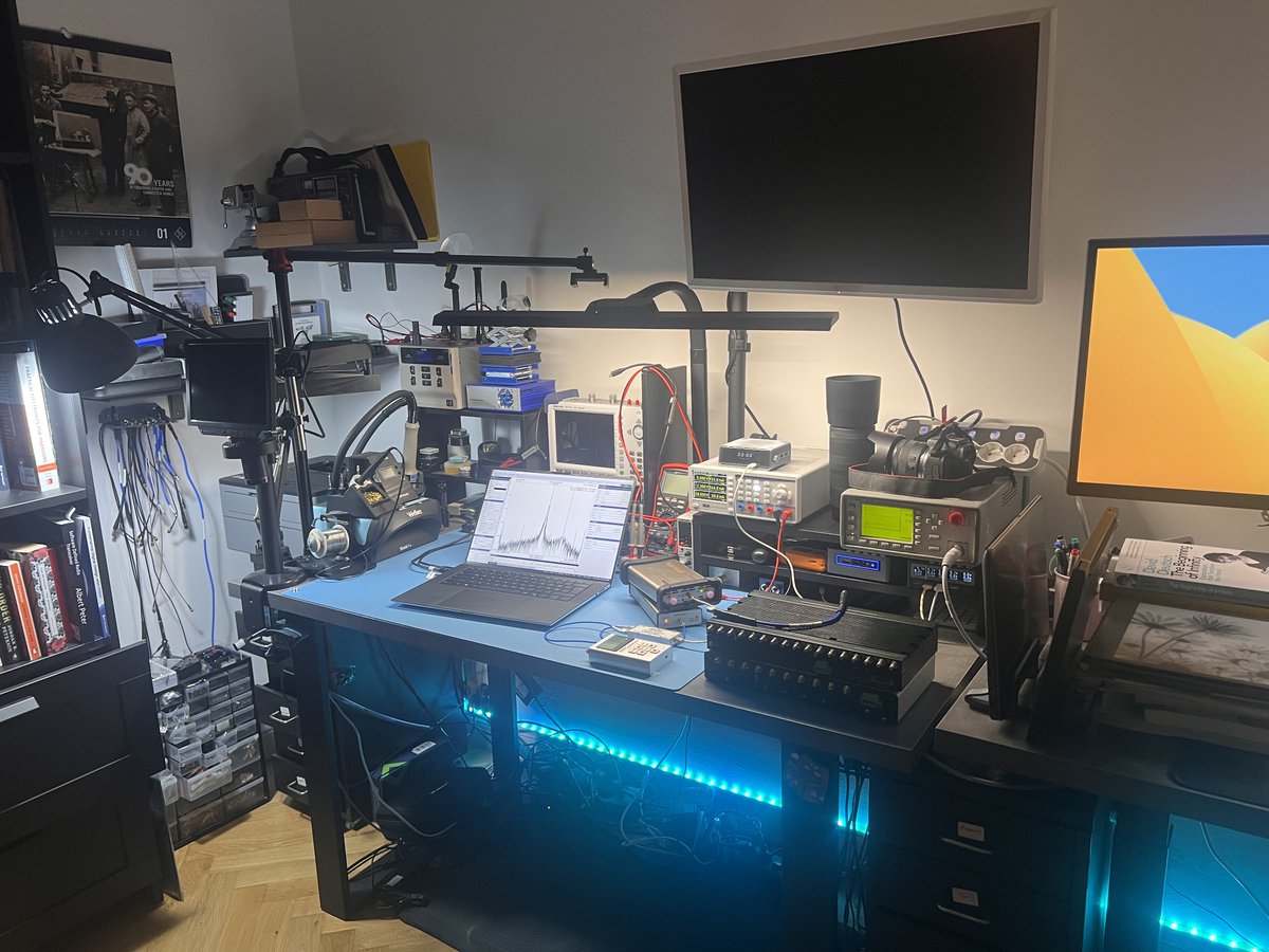 MehdiHacks's tweet image. How it started
How it&apos;s going